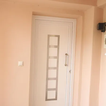 Modern In The Heart Of Appartement Kassandreia
