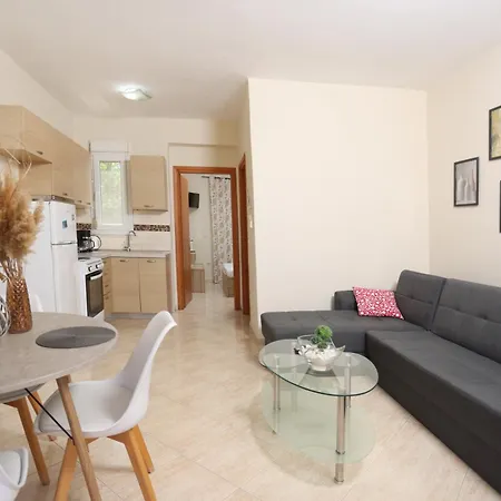 Modern In The Heart Of Appartement