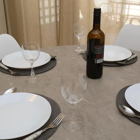 Appartement Modern In The Heart Of