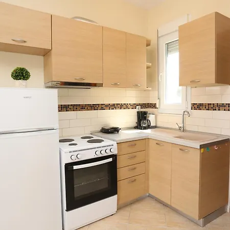 Appartement Modern In The Heart Of Kassandreia