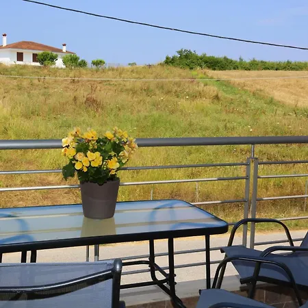 Modern In The Heart Of Appartement Kassandreia