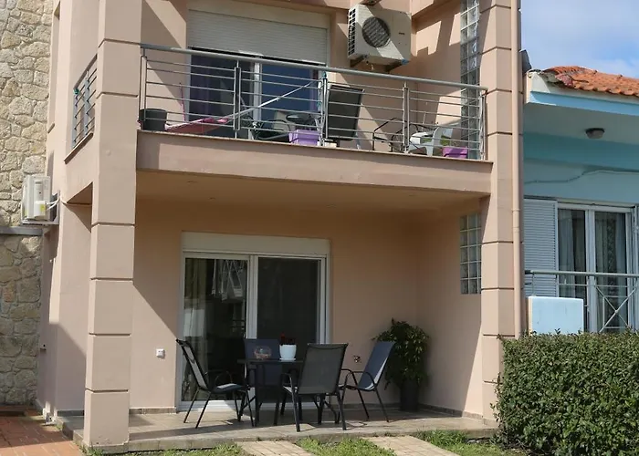 Modern In The Heart Of Kassandra