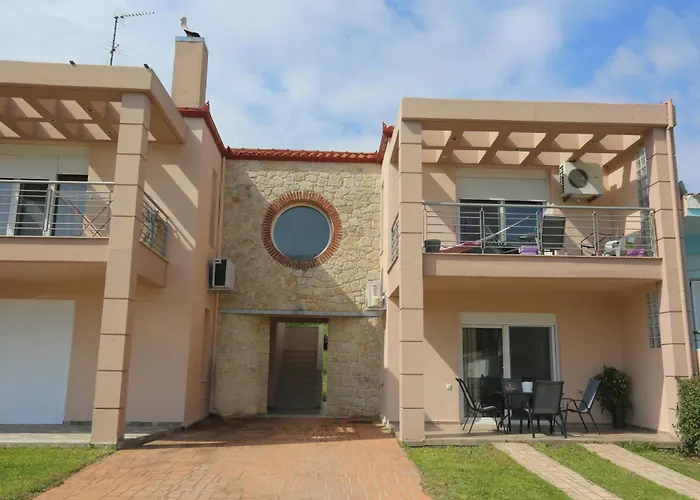 Modern In The Heart Of * Kassandra